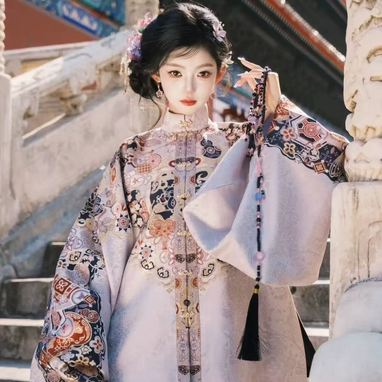 明知贵女织金明制汉服圆领短袄对襟琵琶袖马面马面套装秋冬汉服