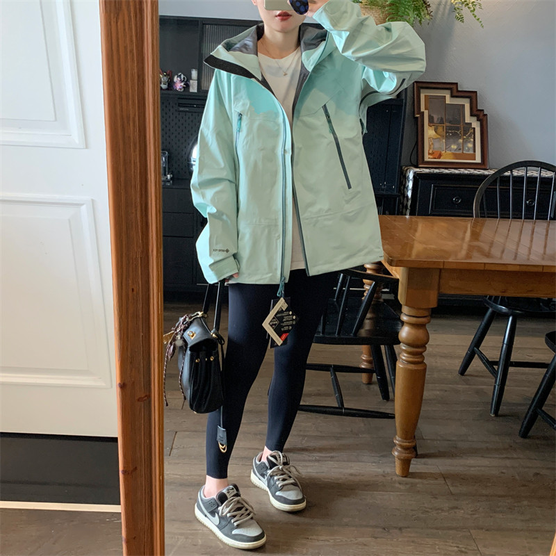 kl*专业户外mont-x系列全能硬壳防水冲锋衣 四色男女同款,户外/登山/野营/旅行用品,冲锋衣,淘宝优惠券,粉丝福利购,淘宝优惠卷