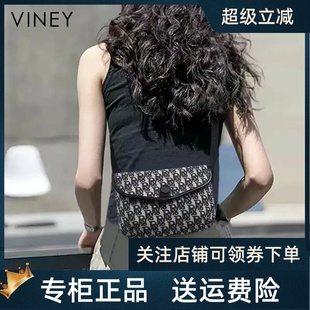 Viney包包2026新款包包女包斜挎包2025时尚腰包胸包帆布腋下小包
