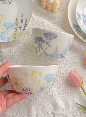 5.5英寸brunch碗2025新款创意韩式骨瓷米饭碗家用陶瓷早餐酸奶碗