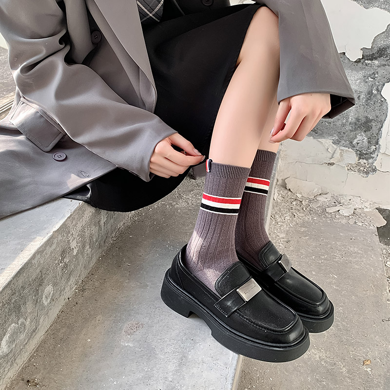 女精梳棉英伦学院风中筒袜