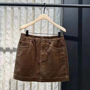 短裙MBE3SKT035 复古棕绒中腰直筒半身裙内置衬裤 正品 2025秋新品