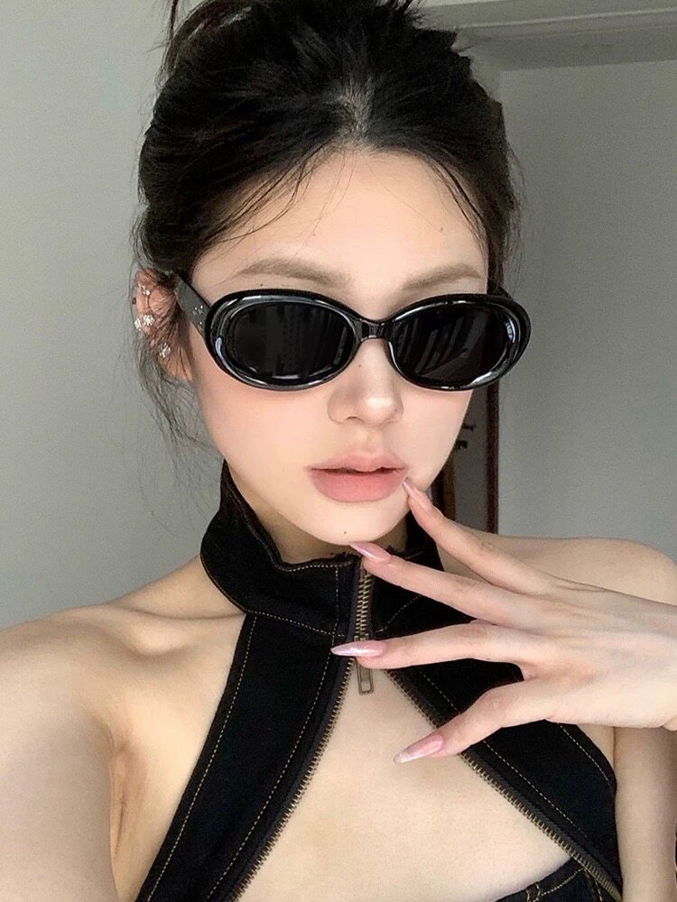 少女CEO复古黑色椭圆大框2026韩版新款度假gm墨镜欧美高级感墨镜