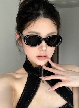 少女CEO复古黑色椭圆大框2026韩版新款度假gm墨镜欧美高级感墨镜