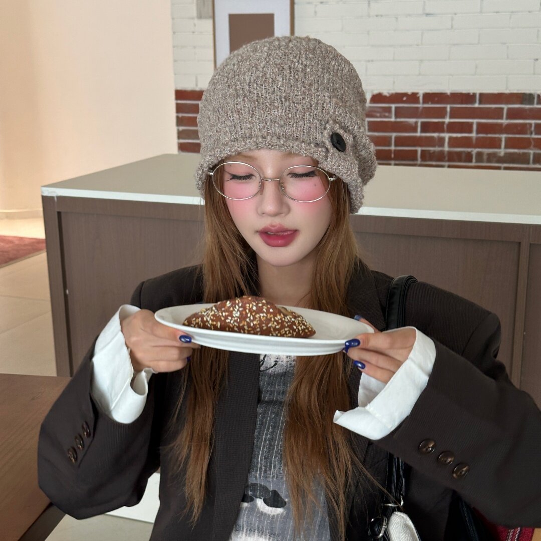 韩设计感慵懒纽扣颗粒感卷边针织堆堆帽女秋冬保暖百搭氛围感冷帽
