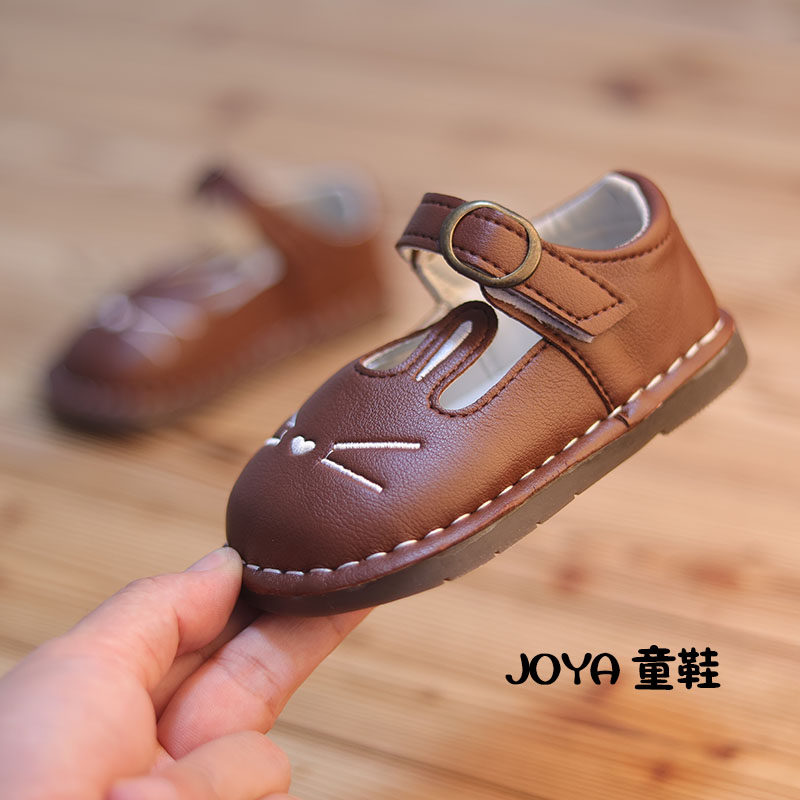 女童小皮鞋软底2026秋天新款女宝公主鞋儿童可爱单鞋女孩子豆豆鞋