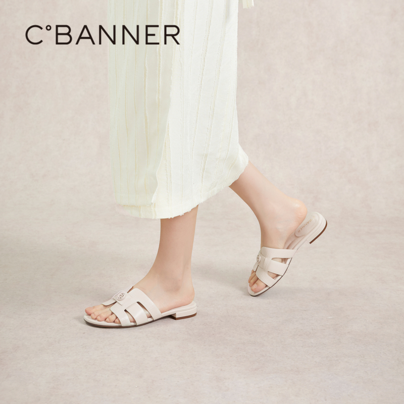 千百度压纹羊皮时装拖鞋