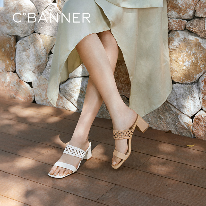 千百度编织镂空一字拖女2026粗高跟露趾一字带外穿不累脚凉拖鞋