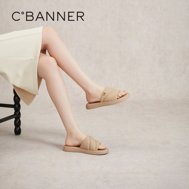 千百度舒软面包凉拖鞋