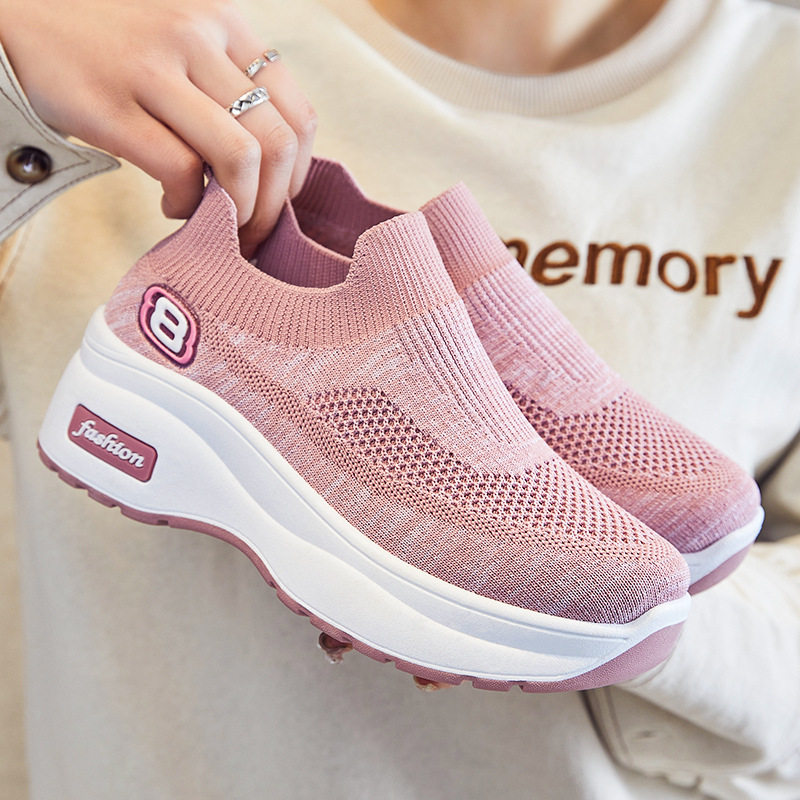 女款一脚蹬透气休闲鞋厚底增高女式运动鞋百搭新款2026老北京布鞋