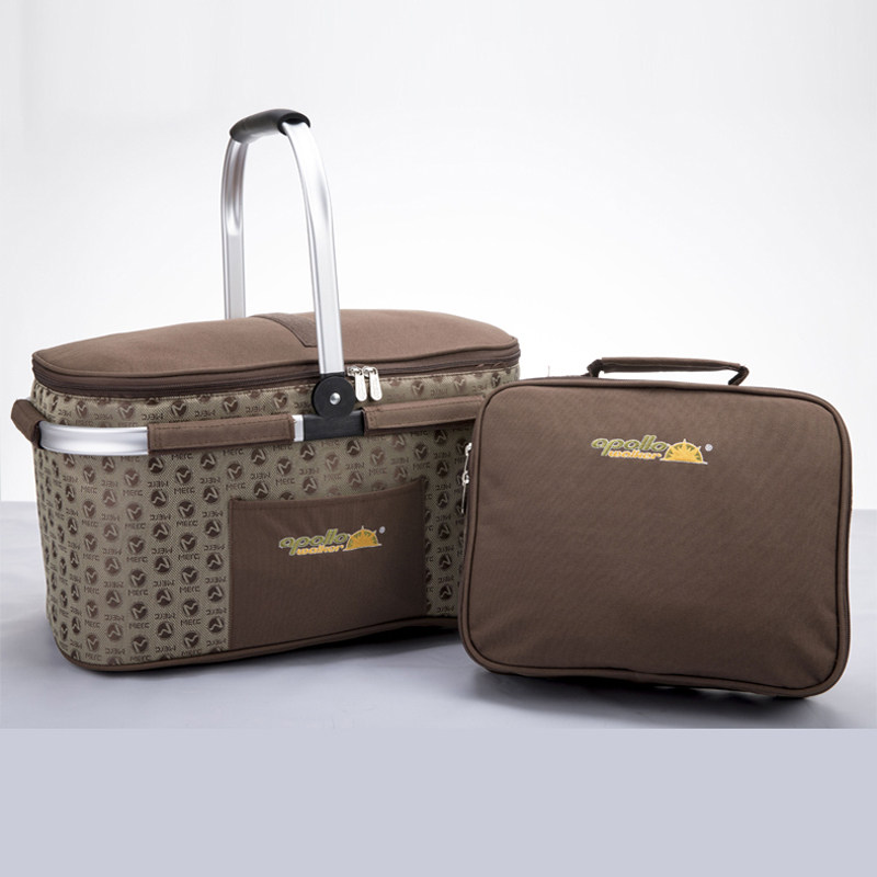 Apollo 4-Person Insulated Picnic Basket & Cutlery Set - Product image 3