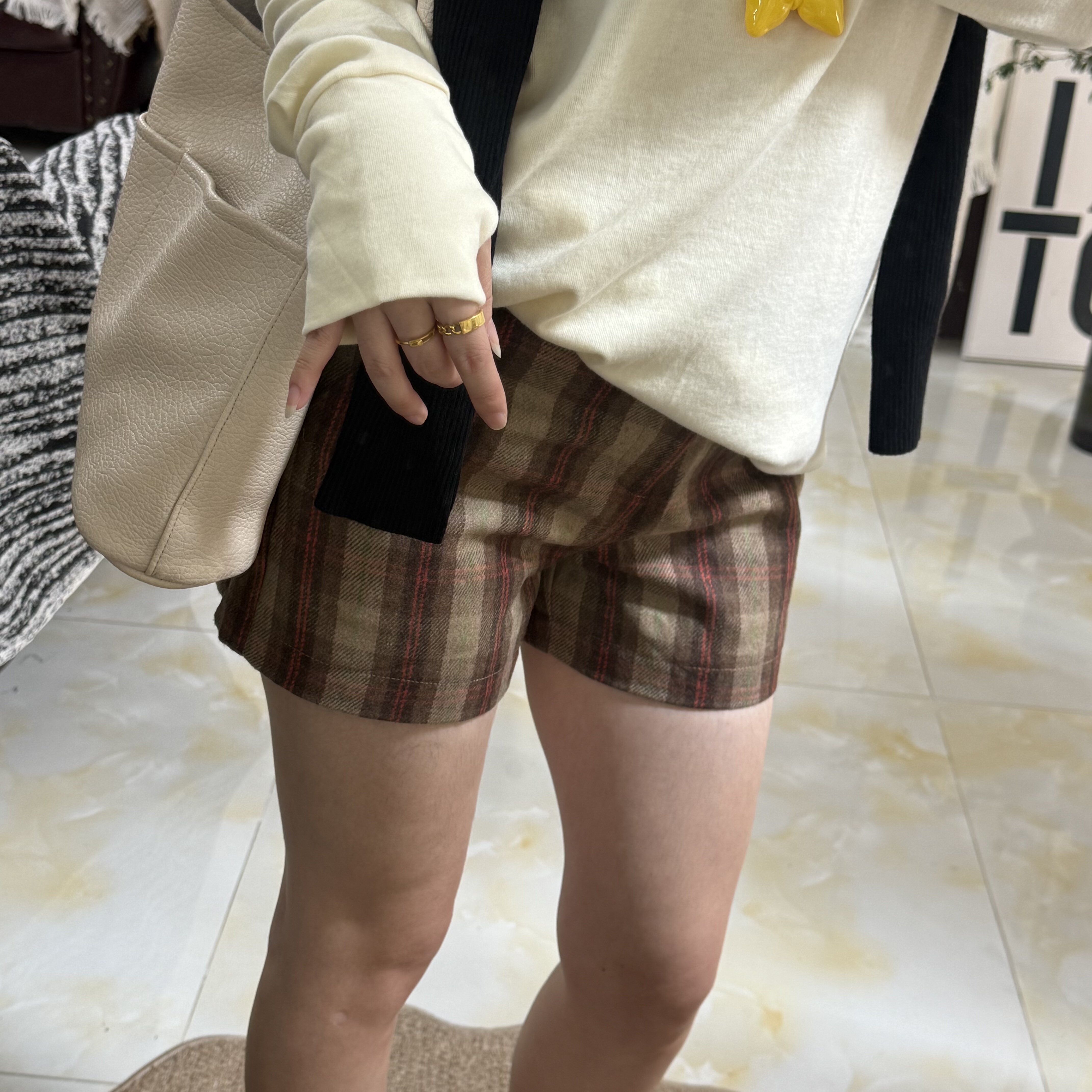 实体断码 出口单 春秋冬款格纹毛呢短裤靴裤