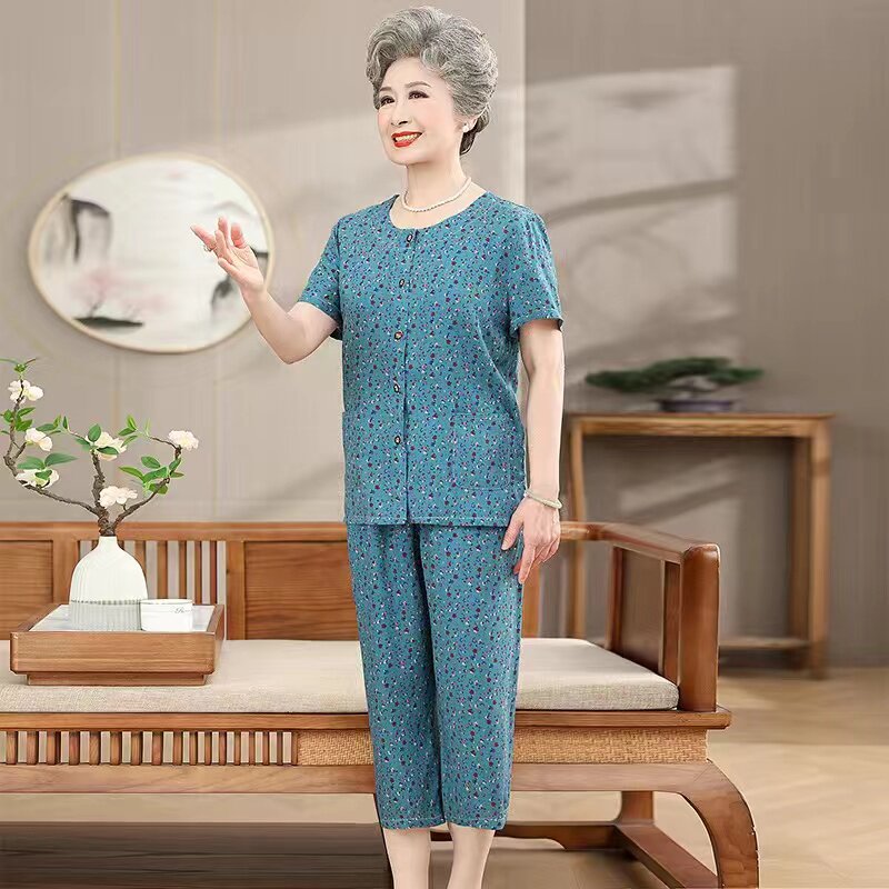 8090岁奶奶夏装短袖七分裤老人衣服纯棉绸透气吸汗老太太女装睡衣