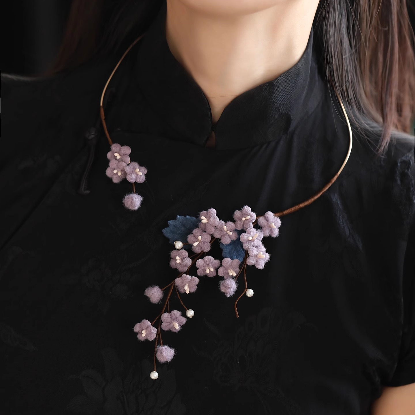 复古国风旗袍项链女小众设计感古典毛毡花朵项圈璎珞秋冬颈链配饰