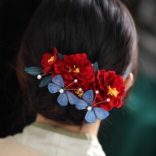 新中式红色布绒山茶花朵蝴蝶新娘发夹女盘发古风旗袍秀禾配饰手工