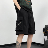 黑色