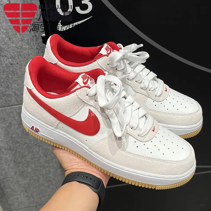 Nike耐克男鞋2025冬季AF1空军一号米白红复古低帮板鞋 IB6388-101