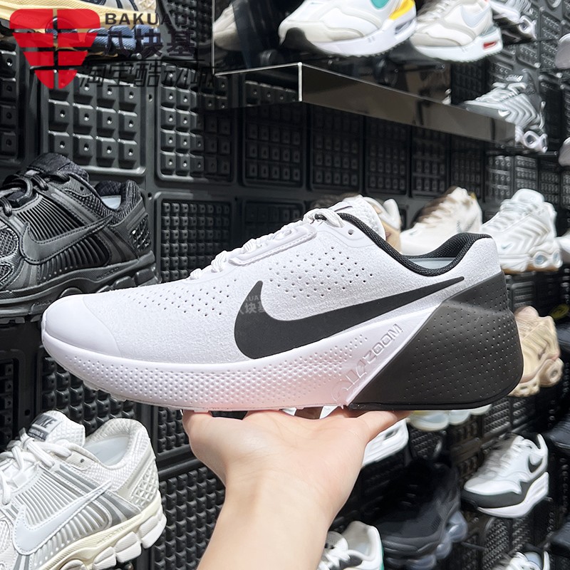 缓震透气训练运动休闲跑步鞋耐克