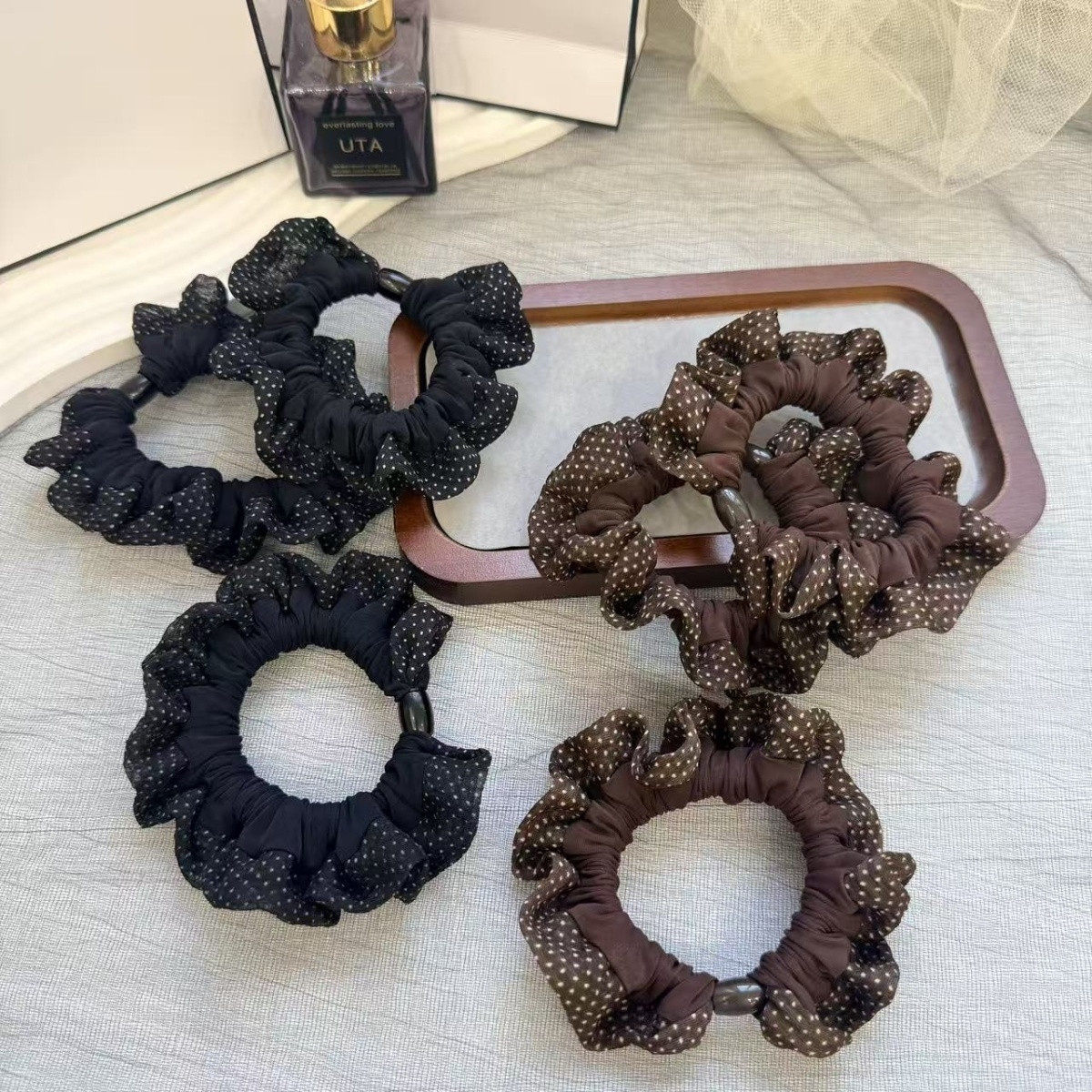 法式新款冰丝面膜圈波点拼接大肠发圈温柔气质布艺扎发头绳发饰