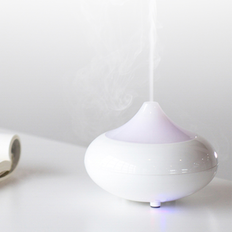 木纹香薰机自动喷香扩香器超声波负离子7彩夜灯卧室迷你香薰加湿