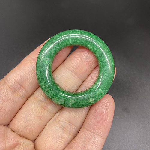 岫玉满绿色圆环玉环提环袈裟环