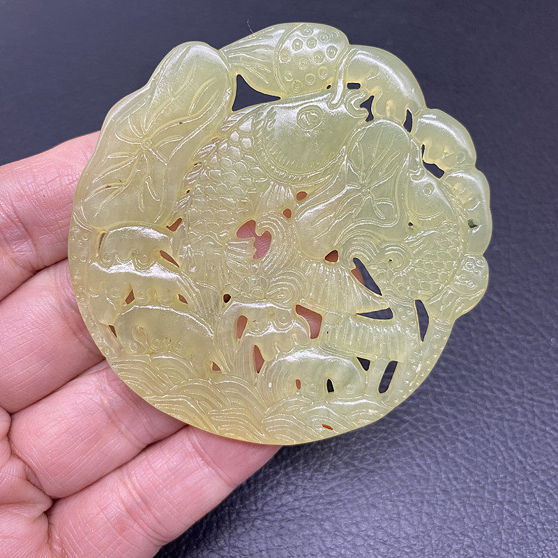 古玩玉器岫玉镂空荷叶鱼吊坠挂件古风玉佩连年有余汉服腰佩车挂饰