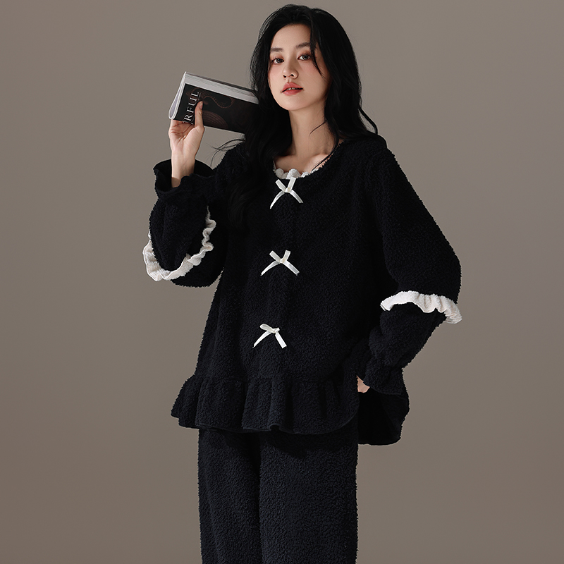 学院风珊瑚绒睡衣女款秋冬季加绒加厚法兰绒黑色公主风家居服套装