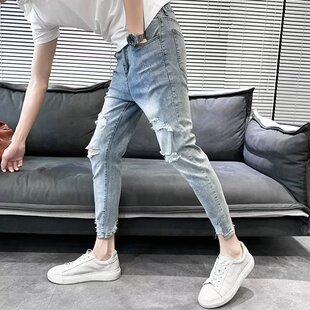 夏季薄款破洞牛仔裤男士韩版修身小脚百搭男生潮流牛仔裤九分裤子