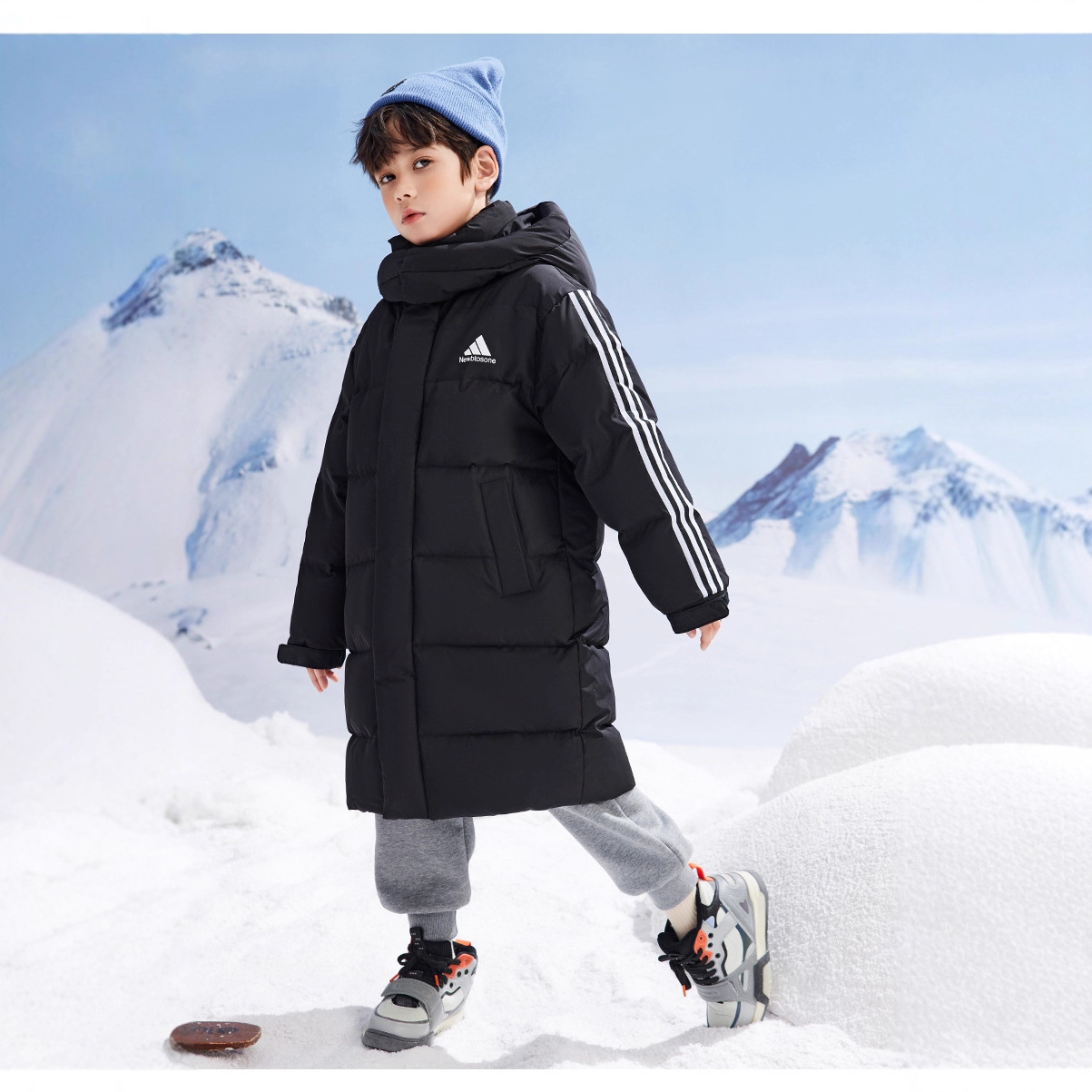 中大童时尚连帽白鸭绒保暖外套儿童加厚长款羽绒服学生休闲棉袄