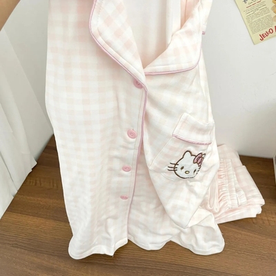 德绒新款可爱卡通凯蒂猫印花睡衣女秋冬季长袖亲子装家居服两件套