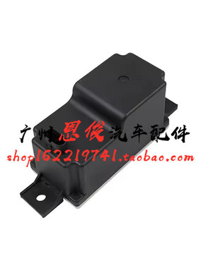 奔驰W205W213W253 C180 C200L电容E300 GLC260电瓶E260辅助蓄电池