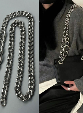 miumi褶皱pattina银链风琴流浪邮差包不规则金属替换肩带链子