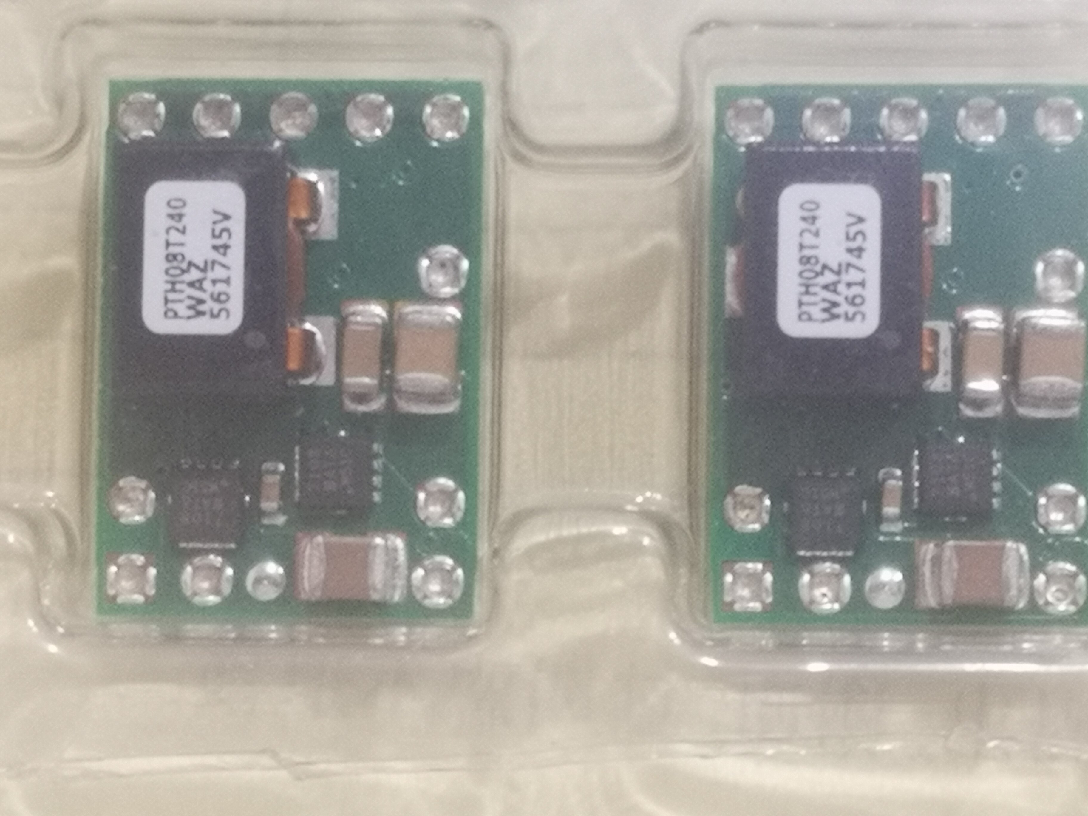 PTH08T240WAZ BBT-11 非隔离宽输出可调节电源模块 全新原装正品
