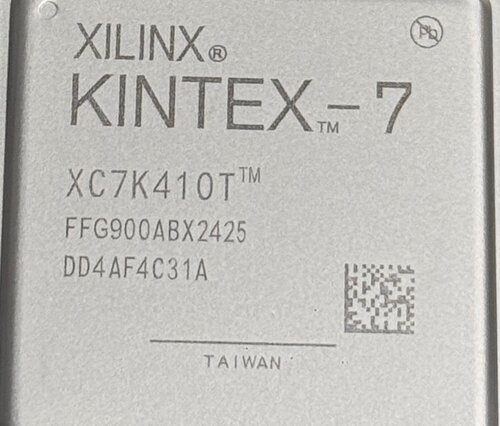 全新原装XC7Z100-1FFG900I   封装BGA900 嵌入式可编程IC