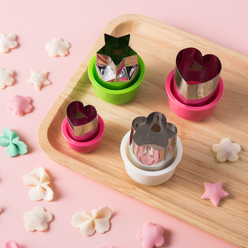 日本进口宝宝馄饨模具蝴蝶面食工具婴儿辅食饺子小混沌樱花压花器