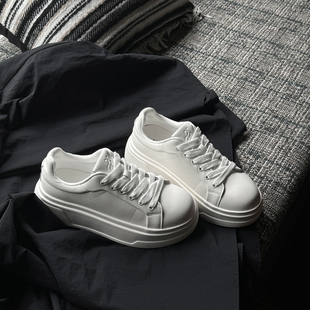 增高休闲鞋 5cm真皮厚底小白鞋 百搭舒适系带休闲女板鞋 小发喵