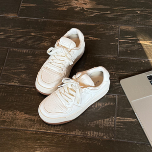 显脚小真皮百搭休闲运动板鞋 头层牛皮小个子厚底小白鞋 小发喵