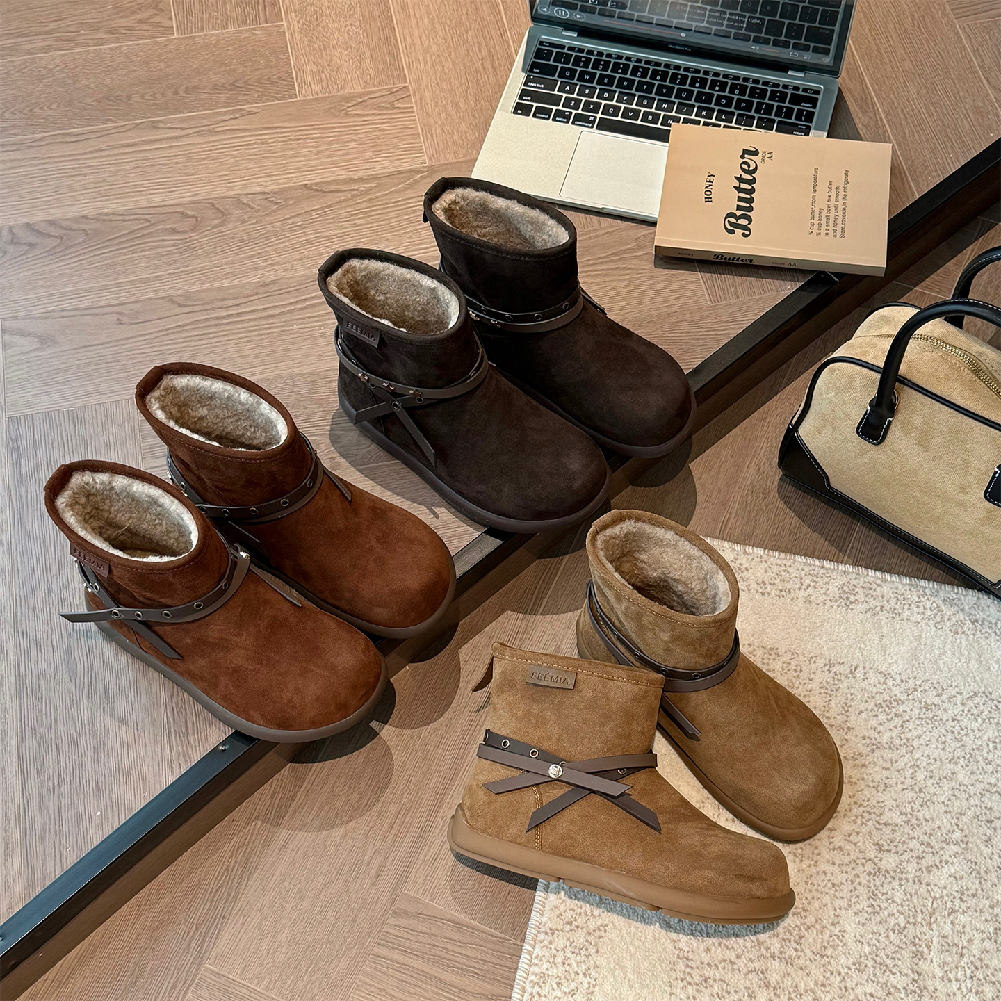 【小发喵】复古圆头平底雪地靴女2025年冬季加绒保暖棉鞋防滑短靴