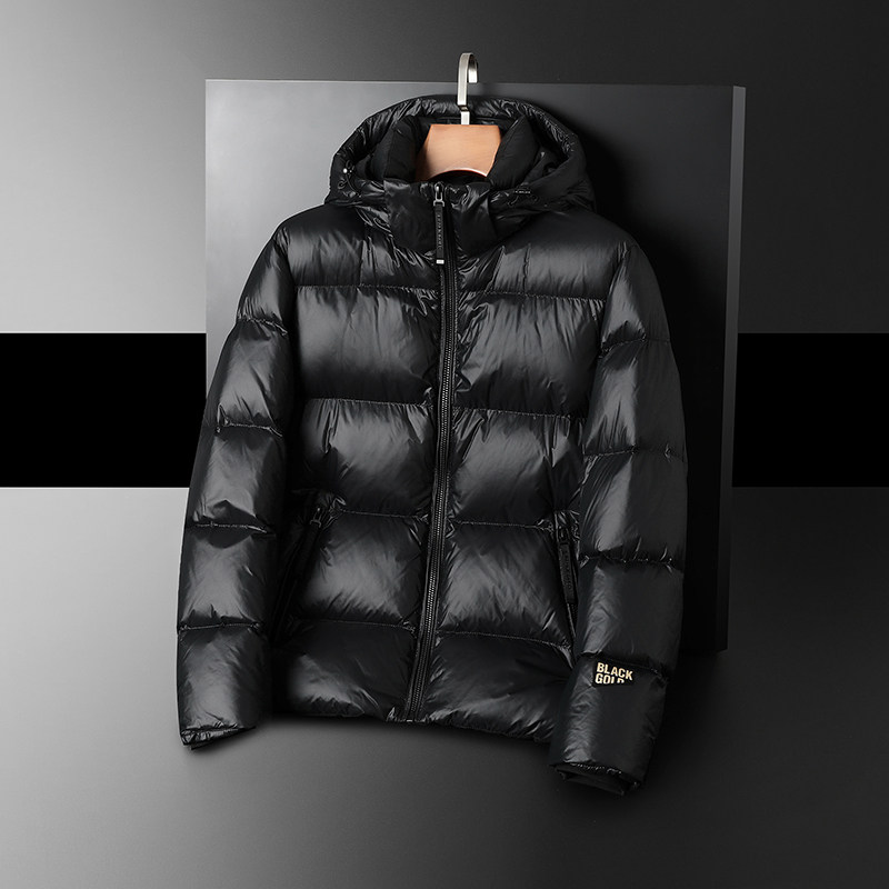 新款黑金系连帽羽绒服标90白鸭绒 QT2031-032-P490（控价640）图片