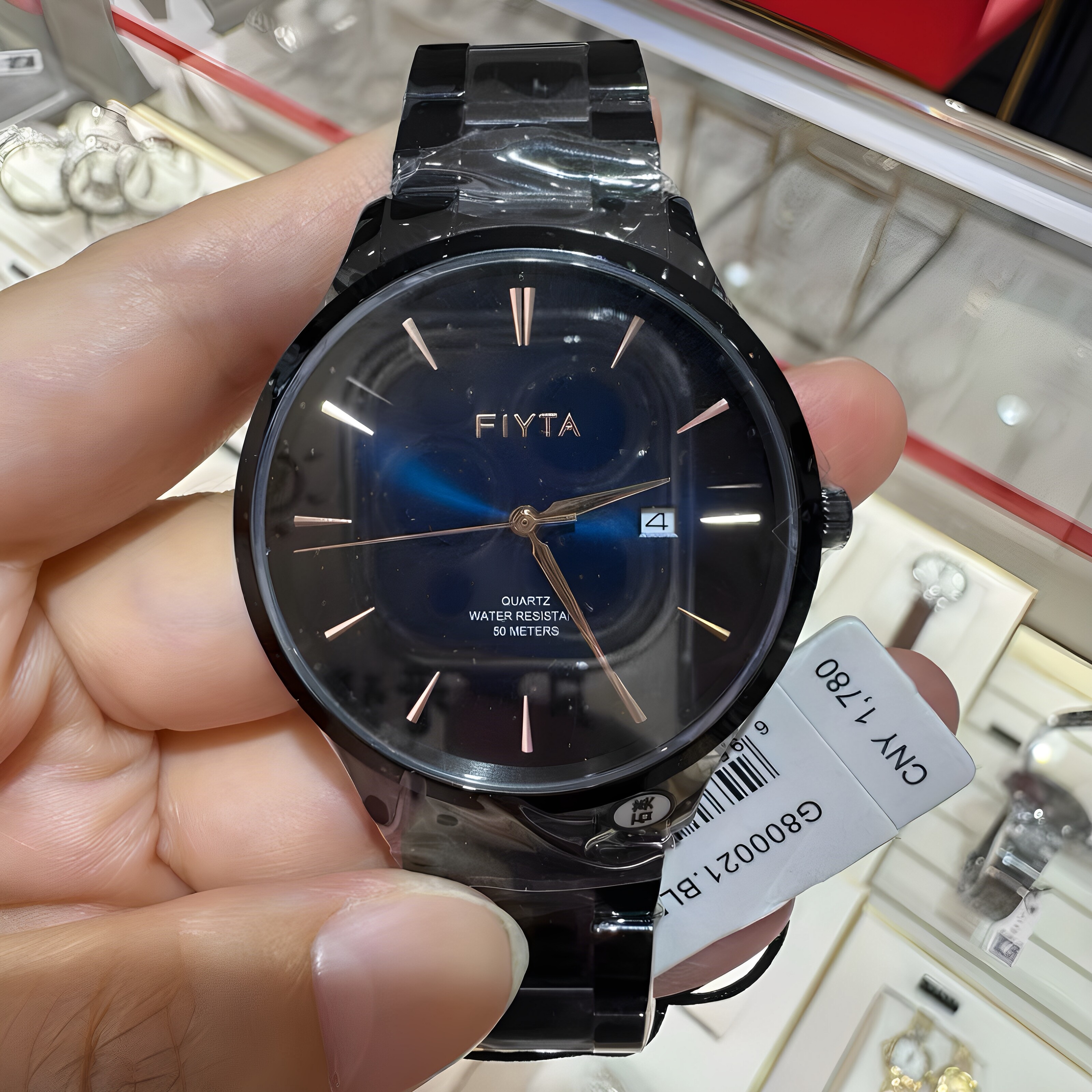 新款FIYTA飞亚达表卓雅时尚渐变色蓝宝石镜面 男士手表精钢石英表