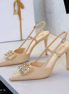 312-K213欧美高跟鞋女细跟漆皮浅口水钻金属扣一字带后空尖头单鞋