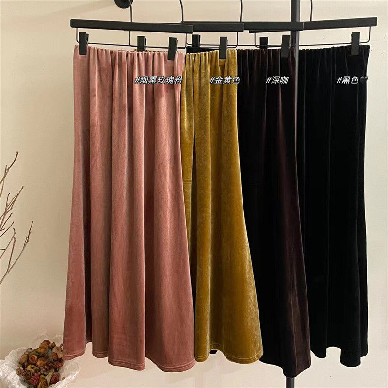 2025冬季纯色丝绒A字裙半身裙裙子女时尚显瘦松紧腰百搭垂感潮流