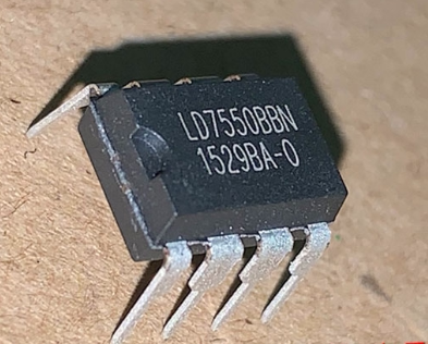 全新原装 LD7550BBN LD7550BOBN 直插DIP8 控制器液晶电源IC
