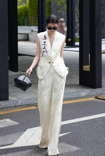 钉梅花珠片提花醋酸马甲套装 询价私 新款 时尚 洋气两件套 女阔腿裤