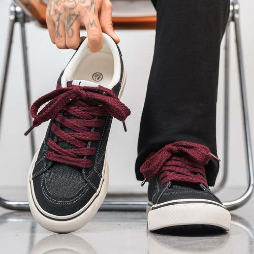 男鞋子潮鞋小众低帮黑红帆布鞋男
