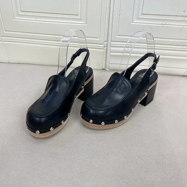 外贸原单女鞋新款时尚shoes圆头纯色厚底铆钉粗高跟包头单鞋凉鞋