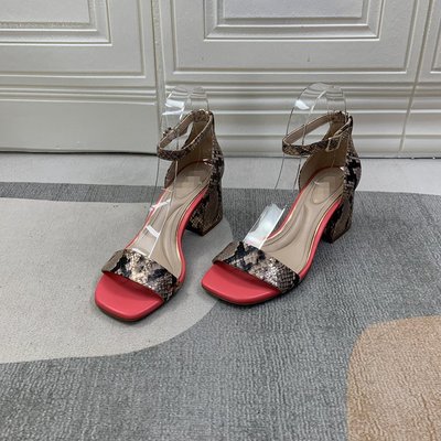 豹纹时尚百搭亮片方头一字