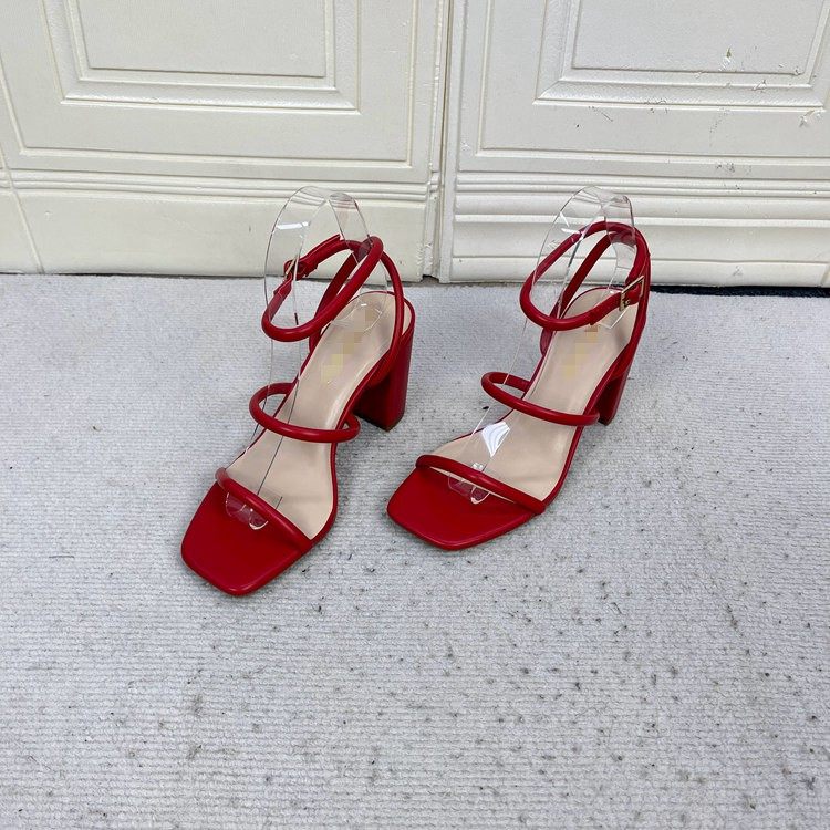 外贸原单女鞋时尚shoes新款方头纯色一字带粗高跟一字扣时装凉鞋,女鞋,一字带凉鞋,淘宝优惠券,粉丝福利购,淘宝优惠卷