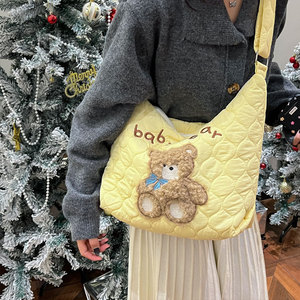 卡通小熊羽绒棉服包包女春夏2025新款时尚斜挎包大容量上课托特包