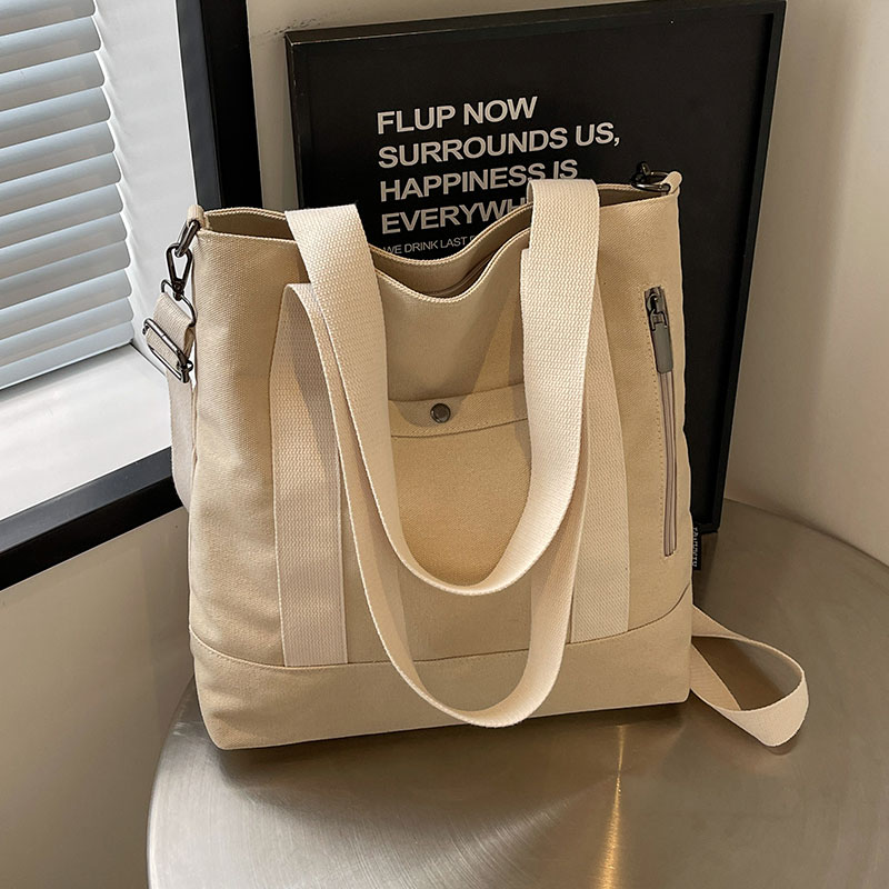 大容量斜挎通勤包手提上课单肩包